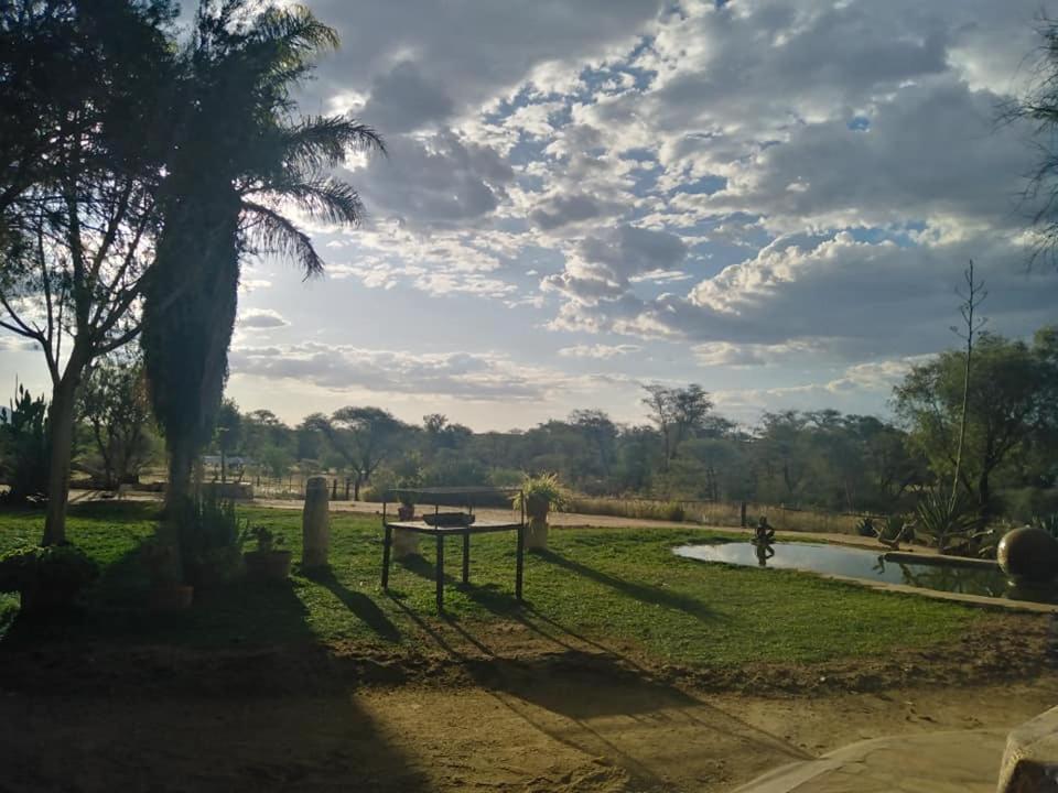 מלון אומרורו Camp Mara מראה חיצוני תמונה